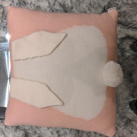 Bouclair bunny ears and tail accent pillow - Picture 1 of 3
